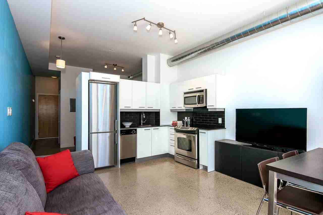 510 King Street East #408 - Photo 7 of 14