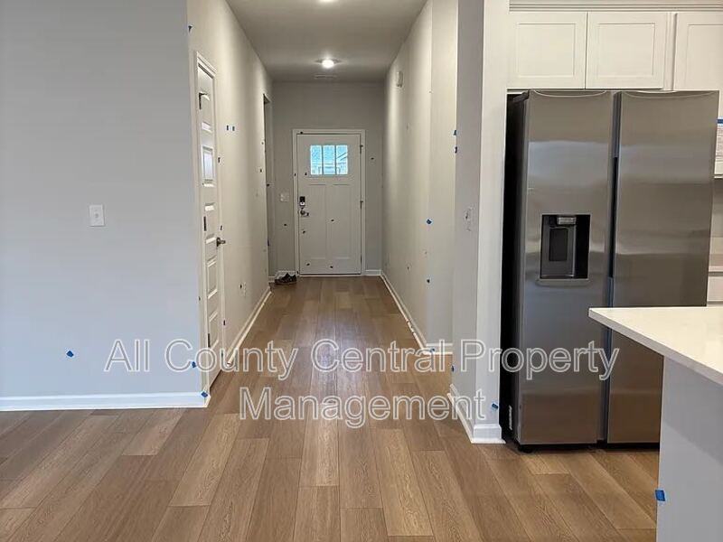 15640 Tillane Park Dr - Photo 2 of 7