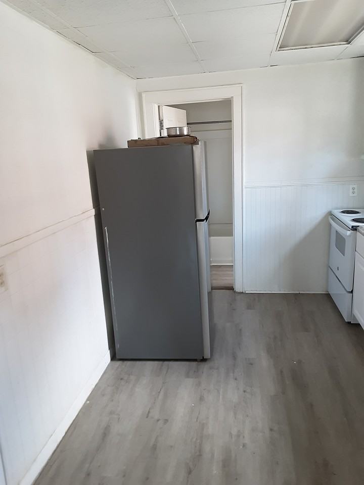 27 Market Street - Photo 6 of 11