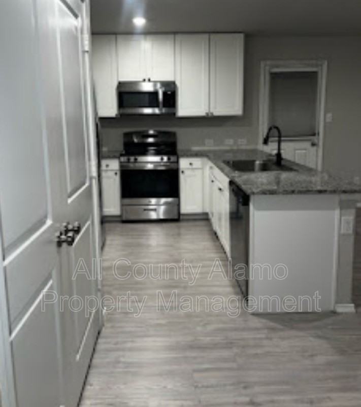 10790 Giacconi Dr - Photo 7 of 13