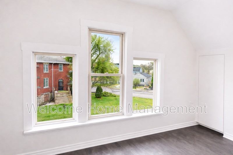 4899 Kitchener St #303 - Photo 2 of 4