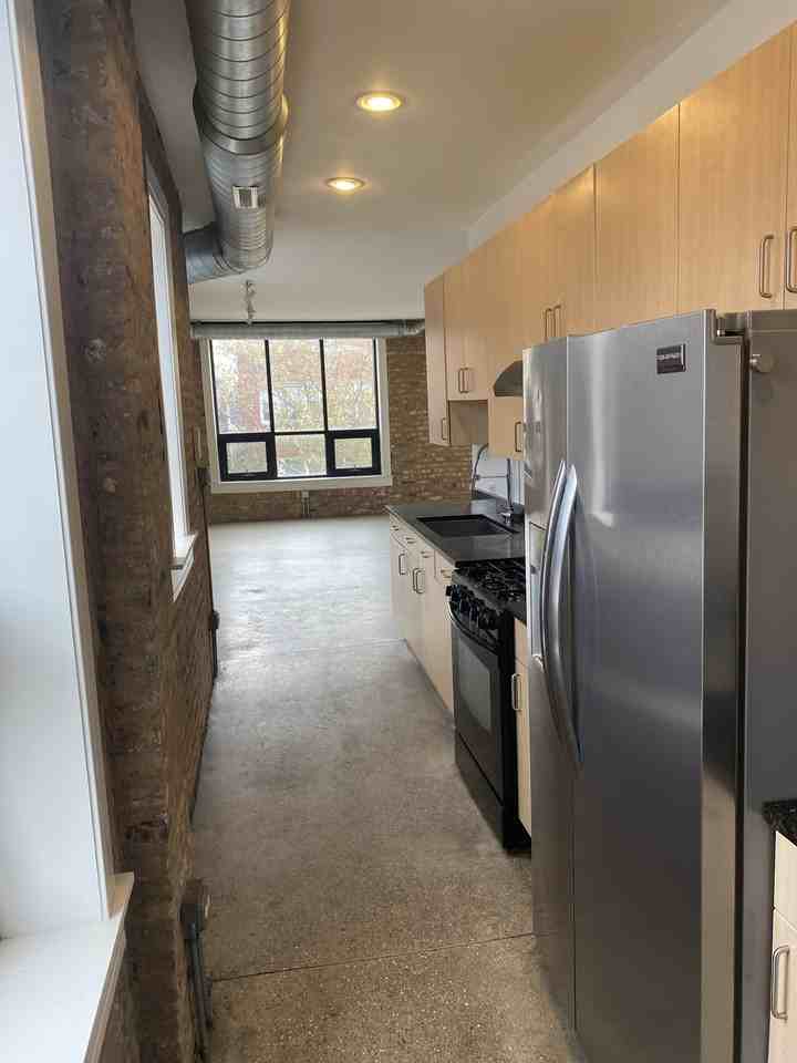 17TH ST PROPERTY LLC - Photo 2 of 11