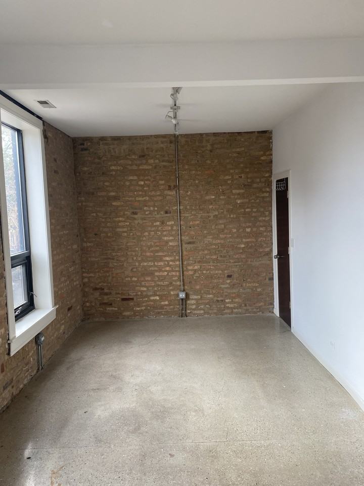 17TH ST PROPERTY LLC - Photo 5 of 11