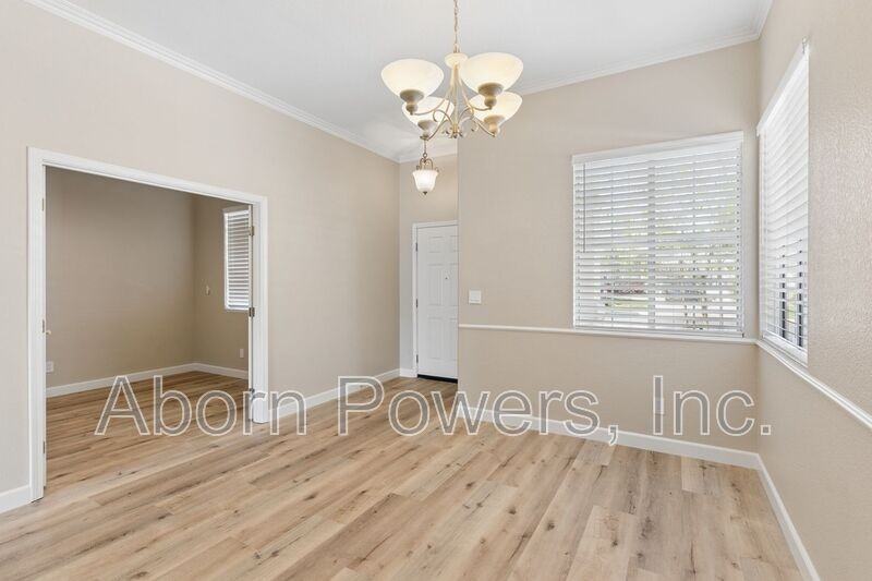 4093 Monte Verde Dr - Photo 2 of 27