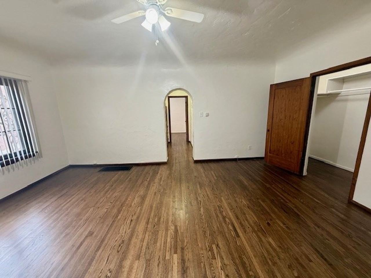 1844 E 5th St. - Photo 4 of 14