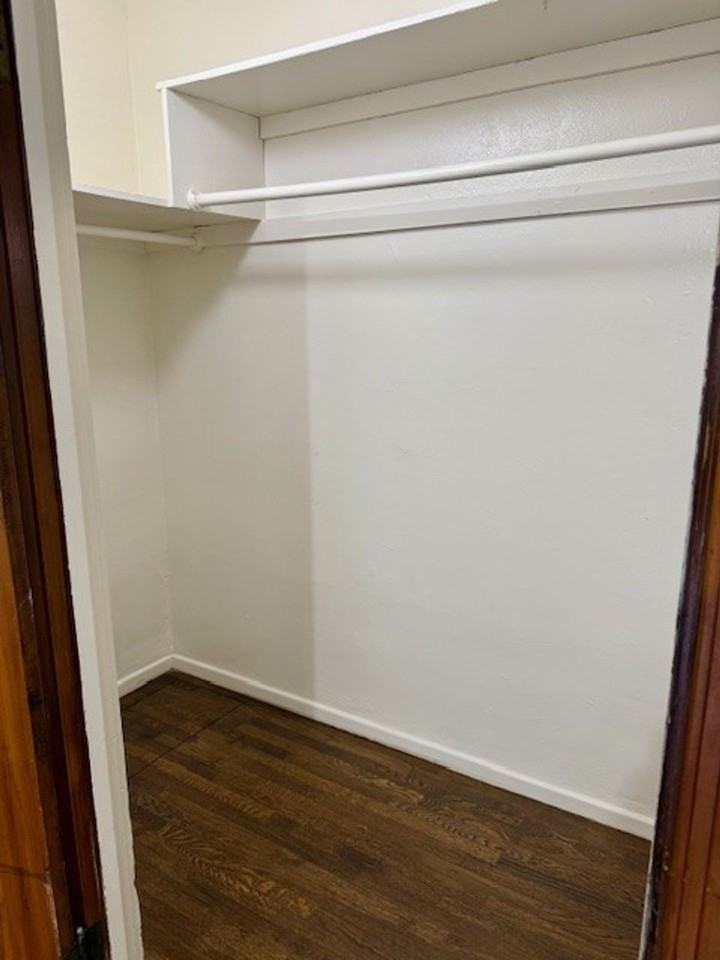 1844 E 5th St. - Photo 5 of 14