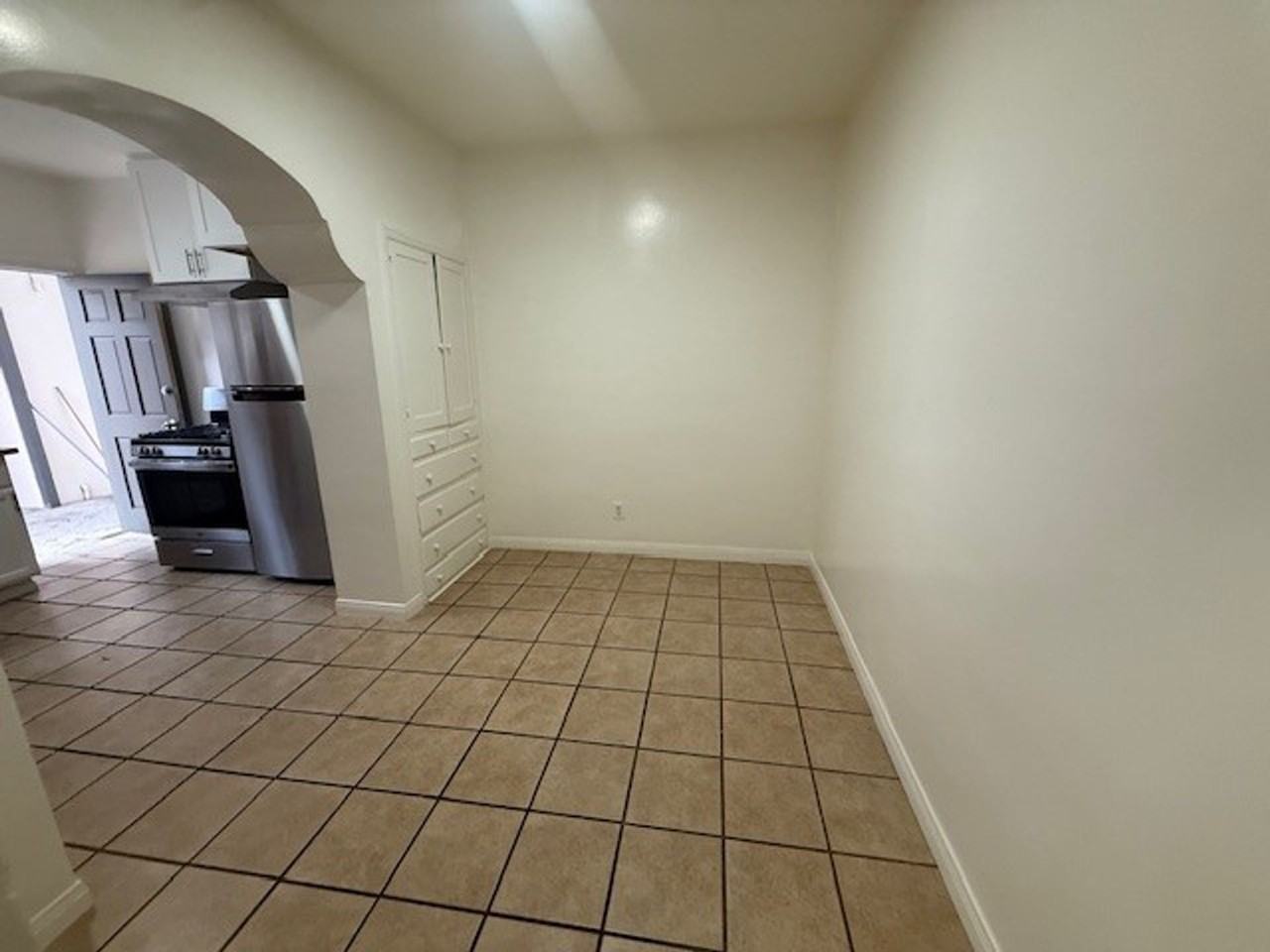 1844 E 5th St. - Photo 6 of 14