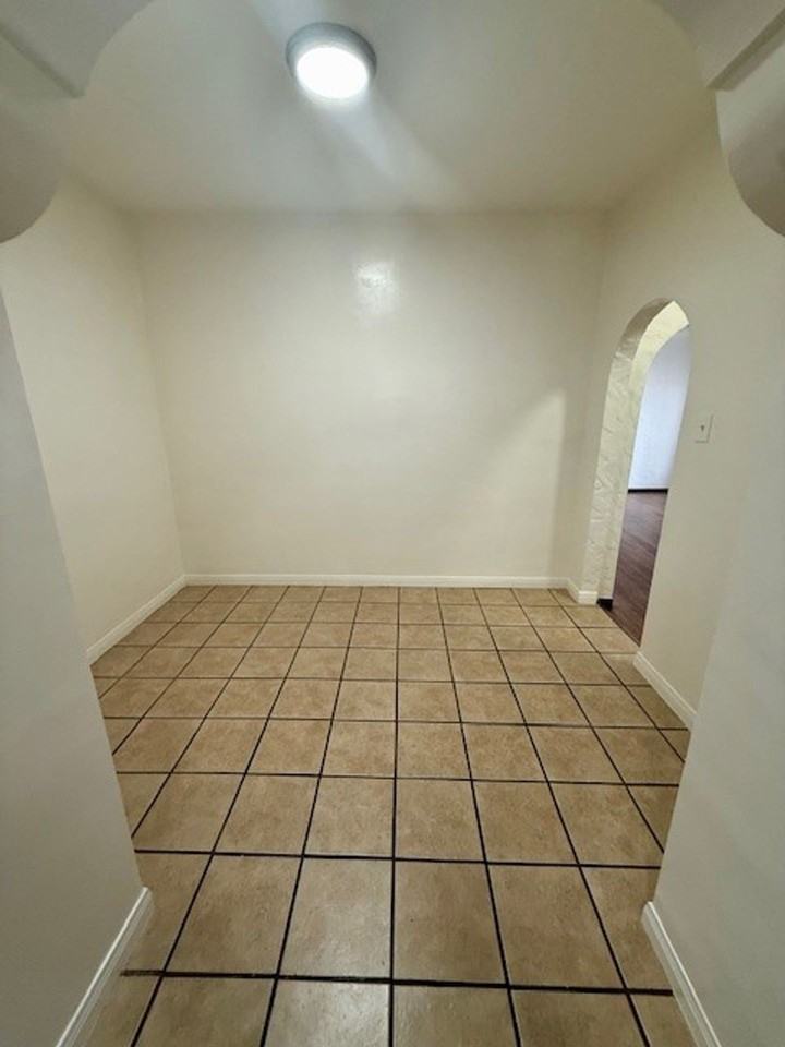 1844 E 5th St. - Photo 7 of 14