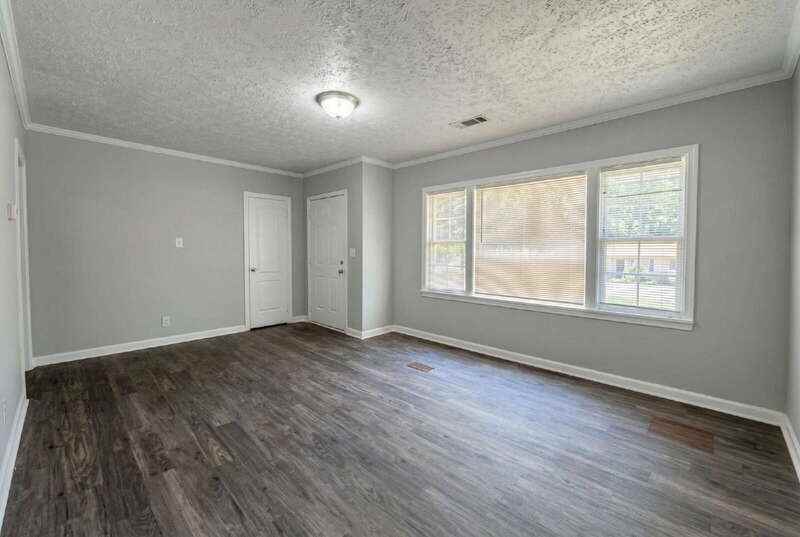 4265 Mayfield Dr - Photo 5 of 20