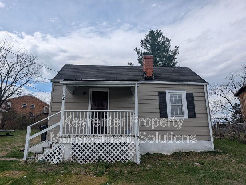 12 Miller St - Photo 2 of 18