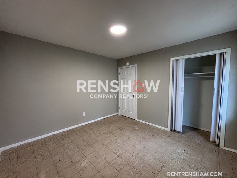 1840 Marjorie St - Photo 6 of 8