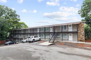 featured image of 1633 13th Ave S