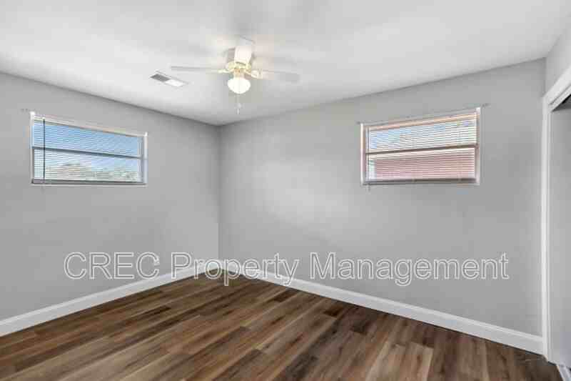 1635 Memminger Ave #A - Photo 7 of 9