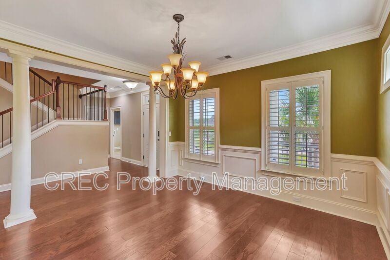 258 Silver Cypress Cir - Photo 7 of 47