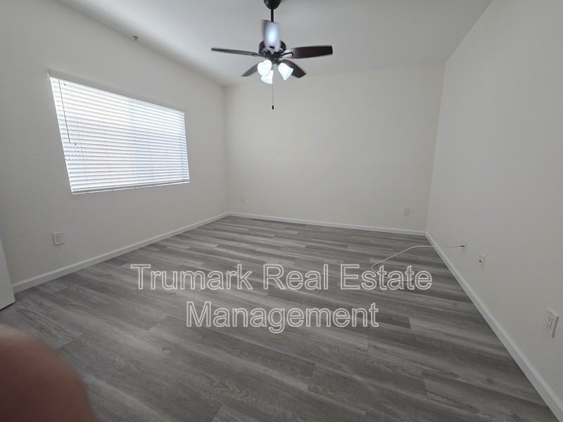 475 E Orange Grove Ave #E - Photo 5 of 9