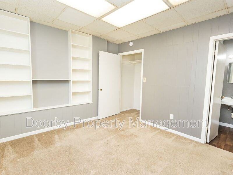 1202 Duncan Ave #1 - Photo 4 of 7