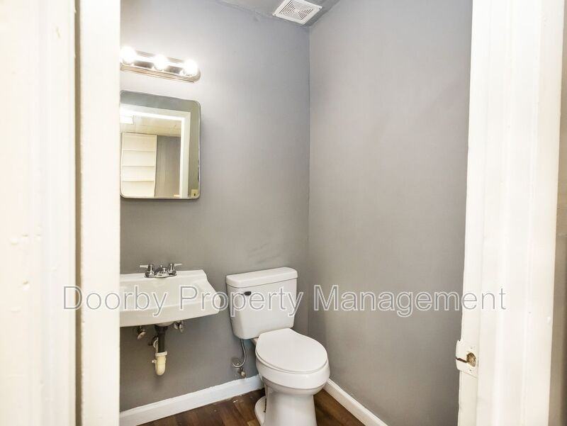 1202 Duncan Ave #1 - Photo 5 of 7