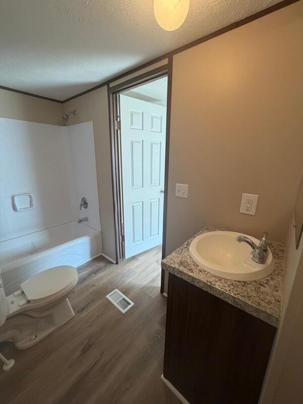 2420 Cattail Cir - Photo 4 of 22