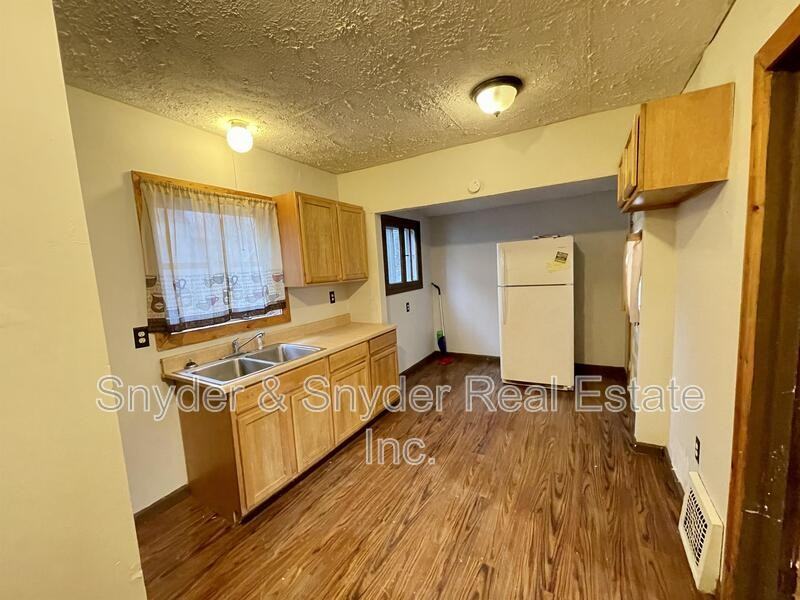 450 Homer Ave - Photo 4 of 10