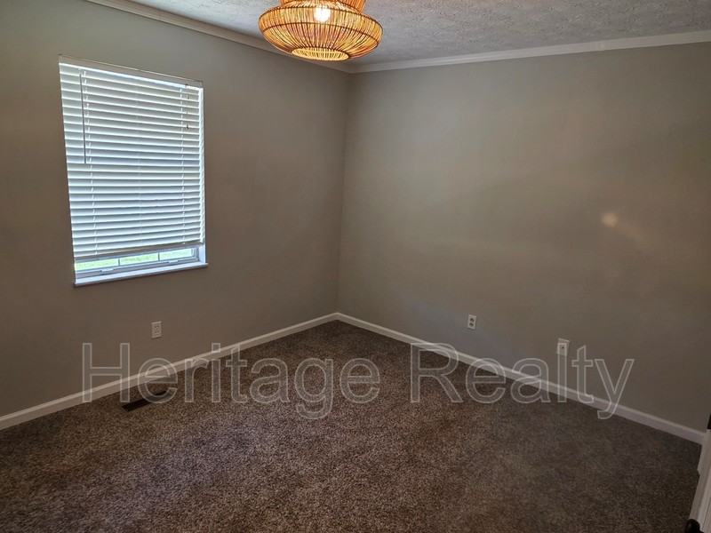 5509 Springridge Ln - Photo 7 of 7
