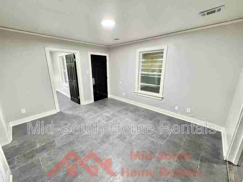 1811 Castalia St - Photo 4 of 20