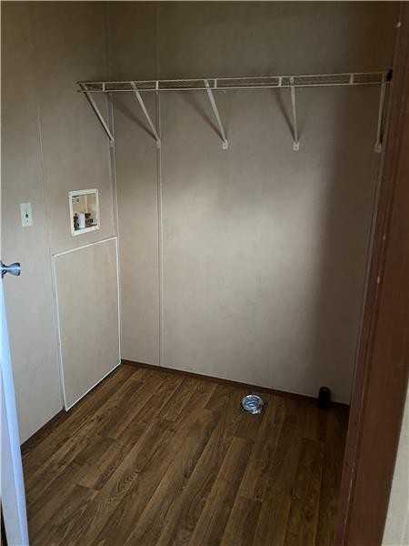 123 Oxford Ln - Photo 5 of 7