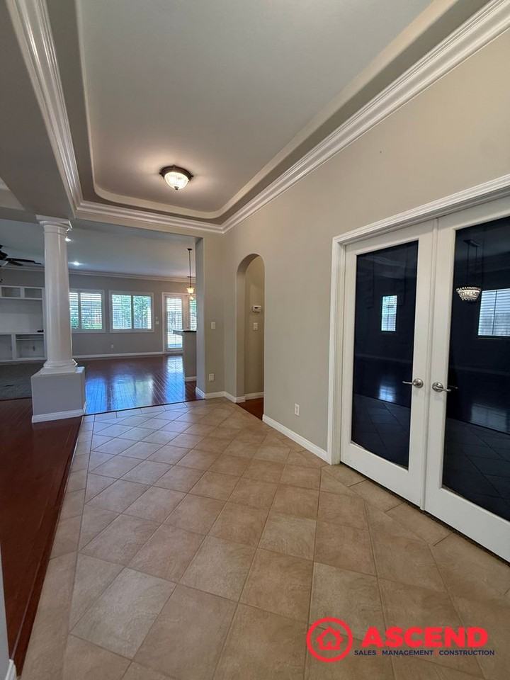 11110 Dawson Falls Ave - Photo 3 of 36