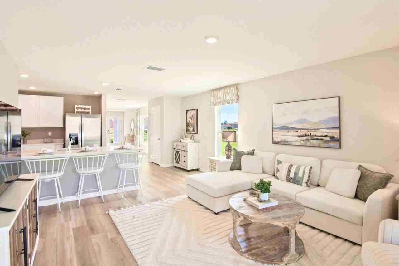 3947 Antigua Wy - Photo 2 of 24