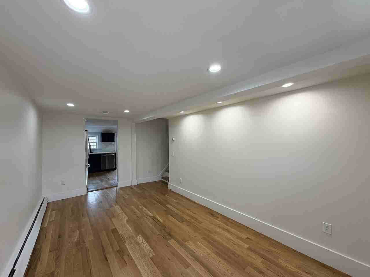 67 Water St #B - Photo 6 of 16