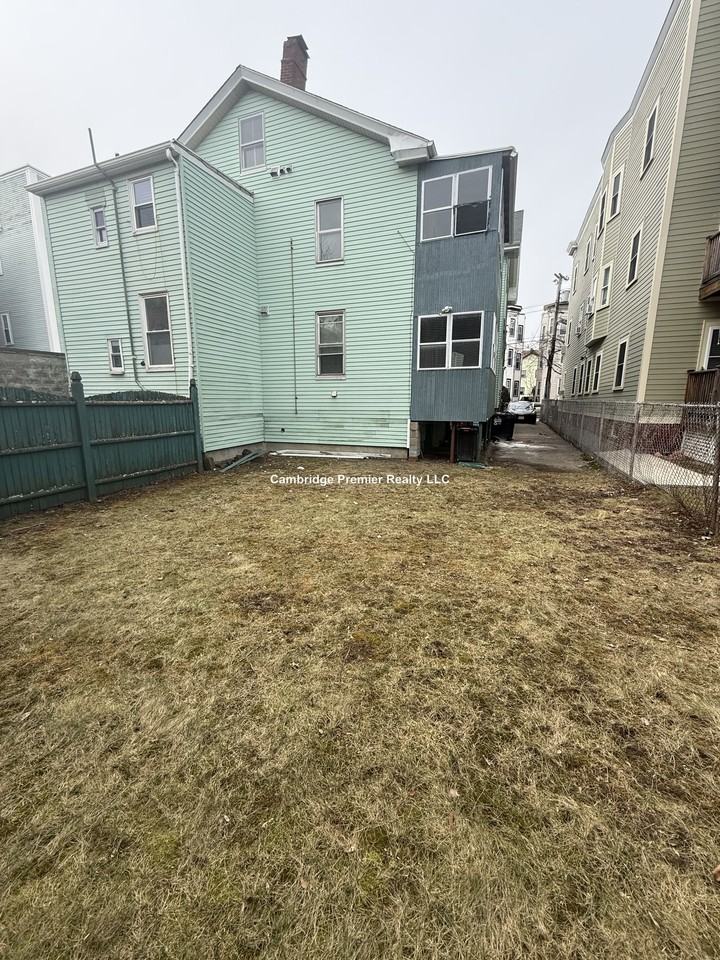 Elm St #1 - Photo 2 of 14