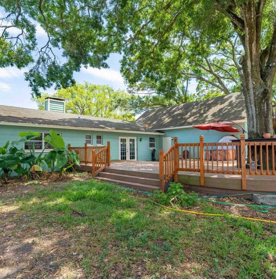 8200 North Saint Peter Avenue - Photo 5 of 8