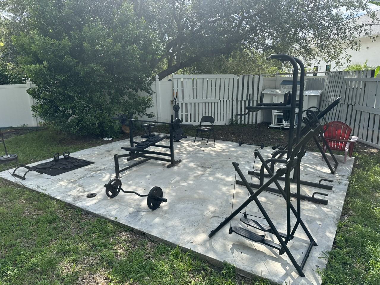 8200 North Saint Peter Avenue - Photo 7 of 8