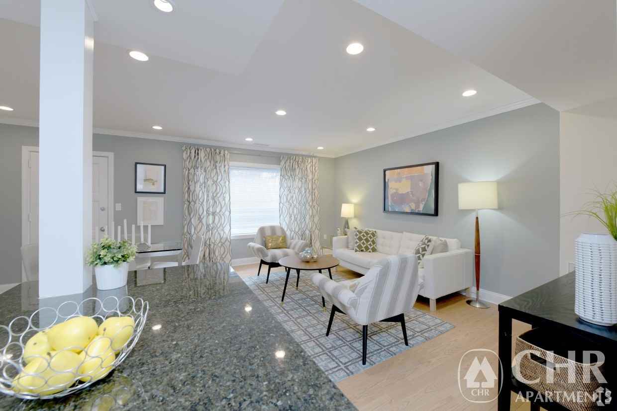 85 Thornton Rd - Photo 4 of 8