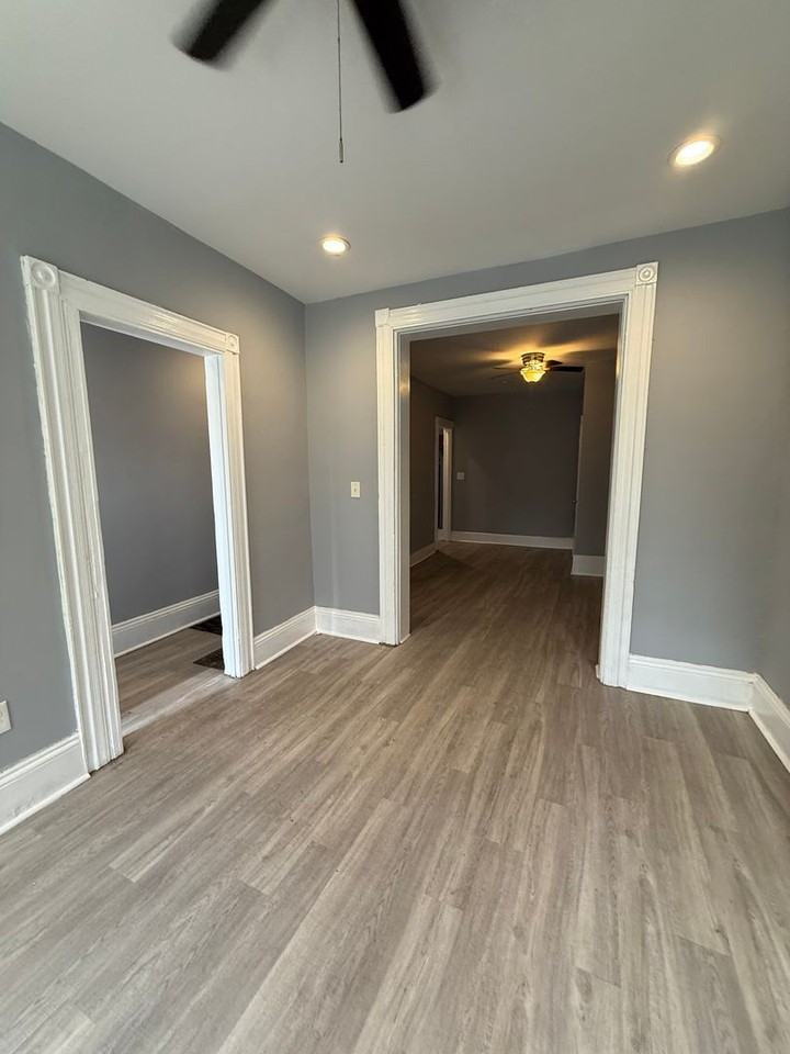 32 Commerce St - Photo 6 of 18