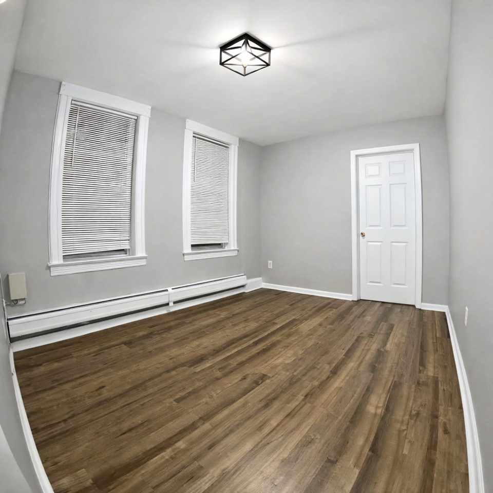 350 Princeton Avenue - Photo 5 of 16