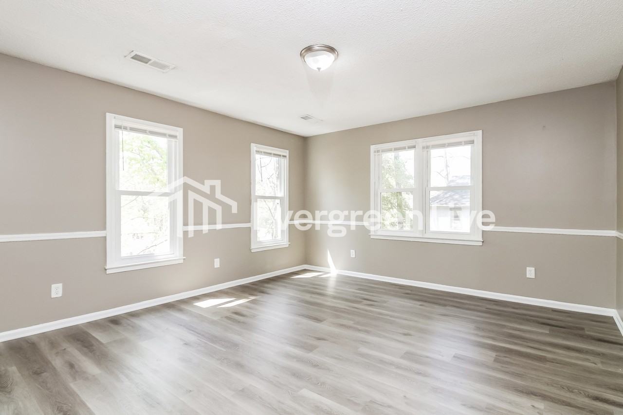 324 Gales River Rd - Photo 3 of 15
