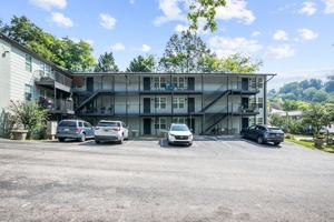 featured image of 1708 14th Ave S