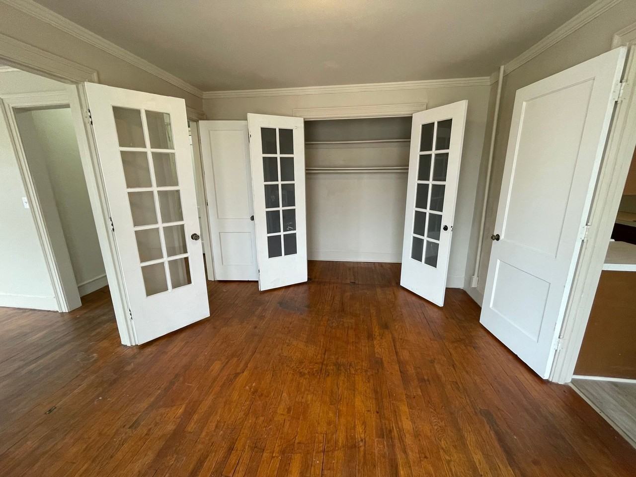 Rollins Apartments - Photo 4 of 6