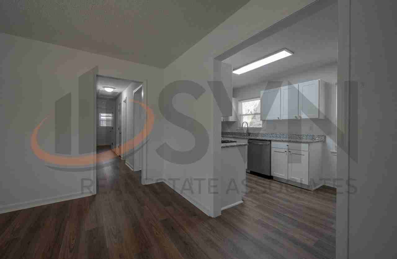 2911 Beechwood Dr - Photo 4 of 16