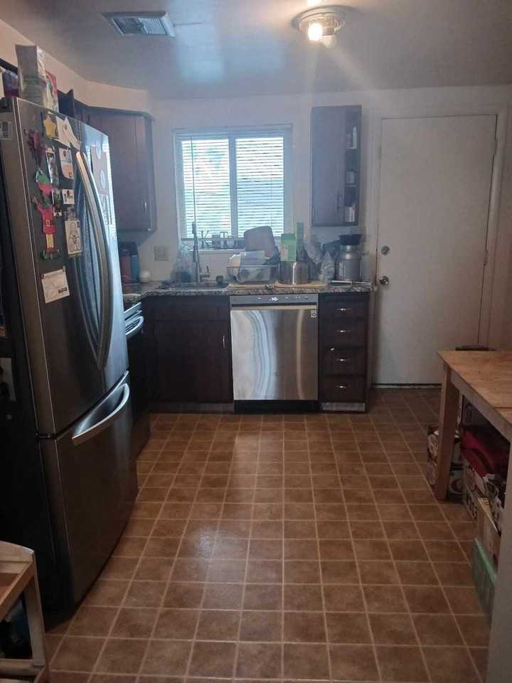 41 E 100 N - Photo 5 of 6