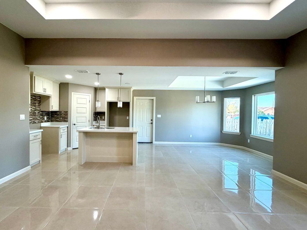 3411 Elmira Ave - Photo 3 of 21