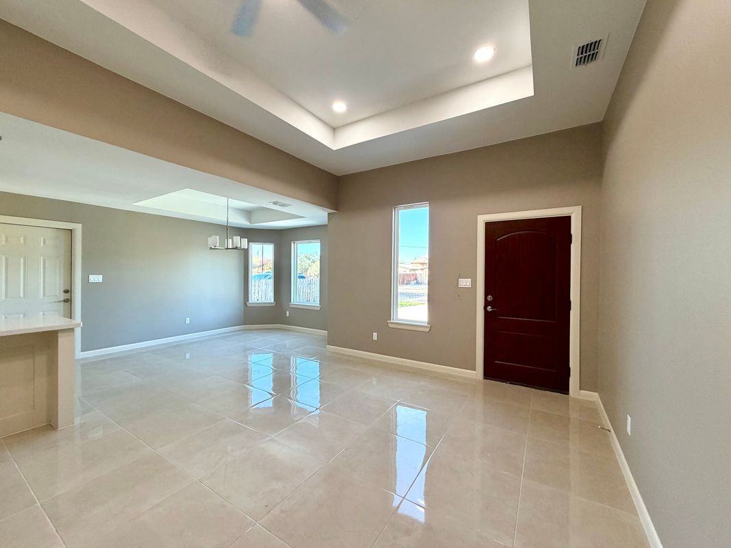 3411 Elmira Ave - Photo 6 of 21