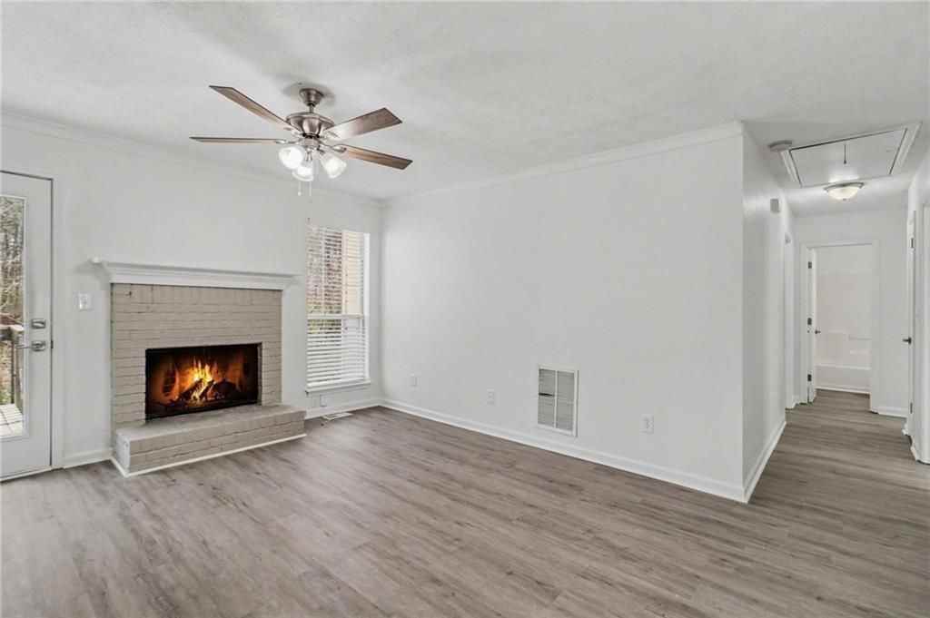7797 Mountain Creek Way - Photo 5 of 26