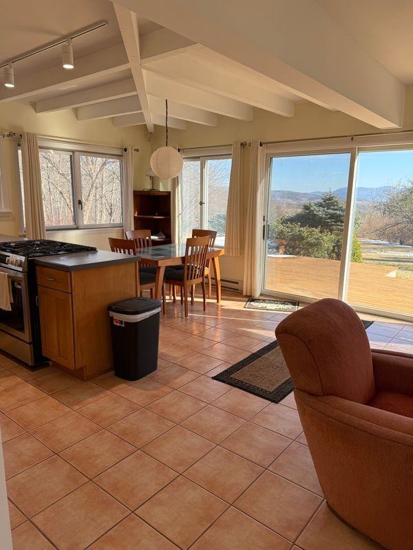 2509 Skiparee Rd - Photo 5 of 31