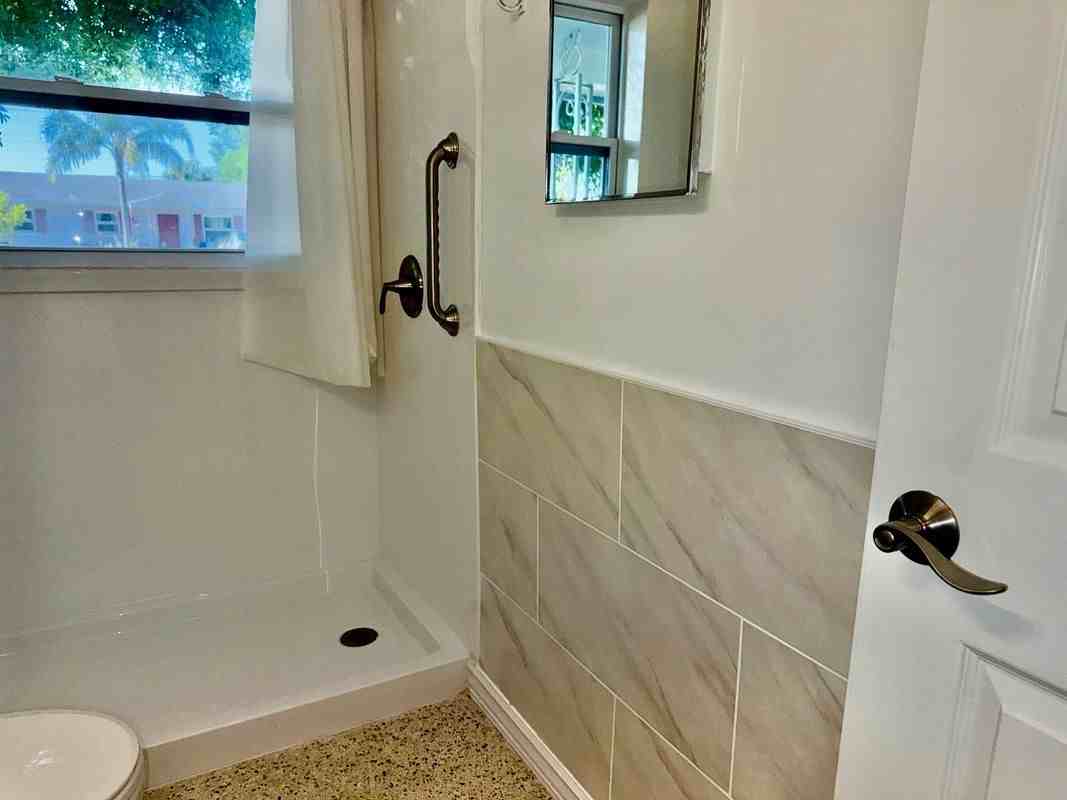 10189 106th Ter - Photo 6 of 21