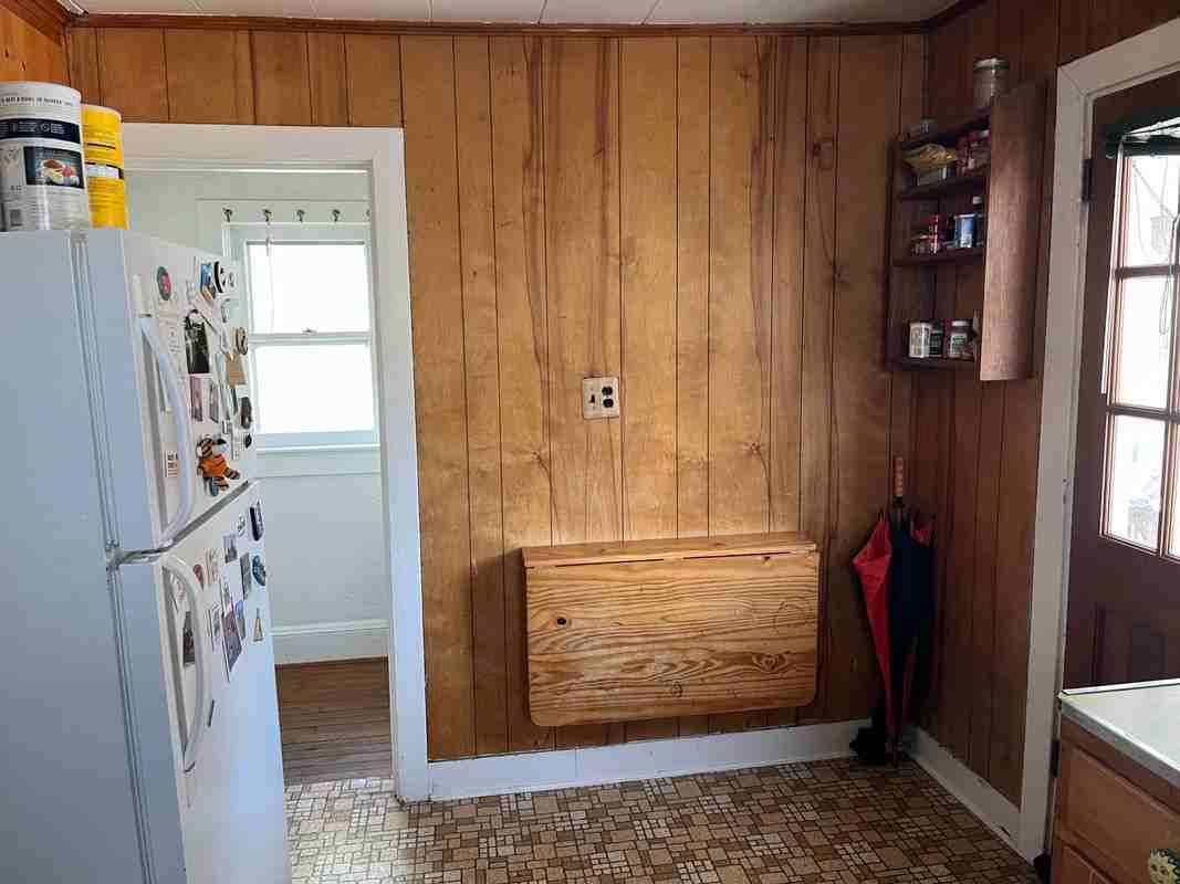 85 Birch Ave - Photo 3 of 10