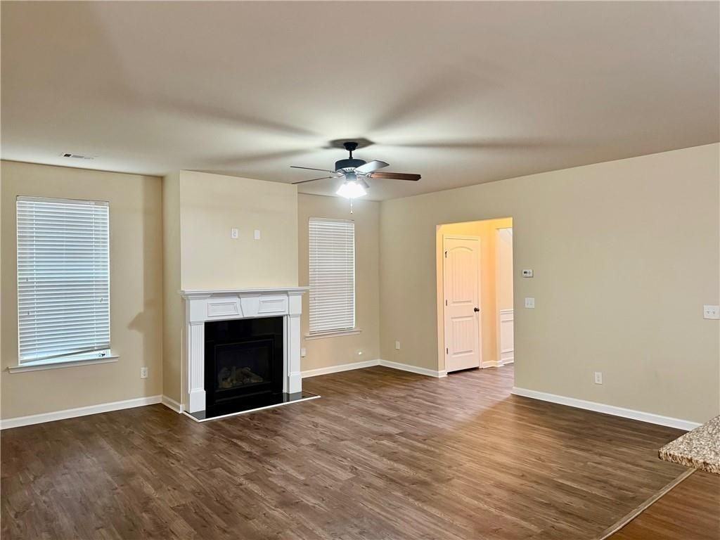 2159 Baywood Tree Ln - Photo 3 of 10