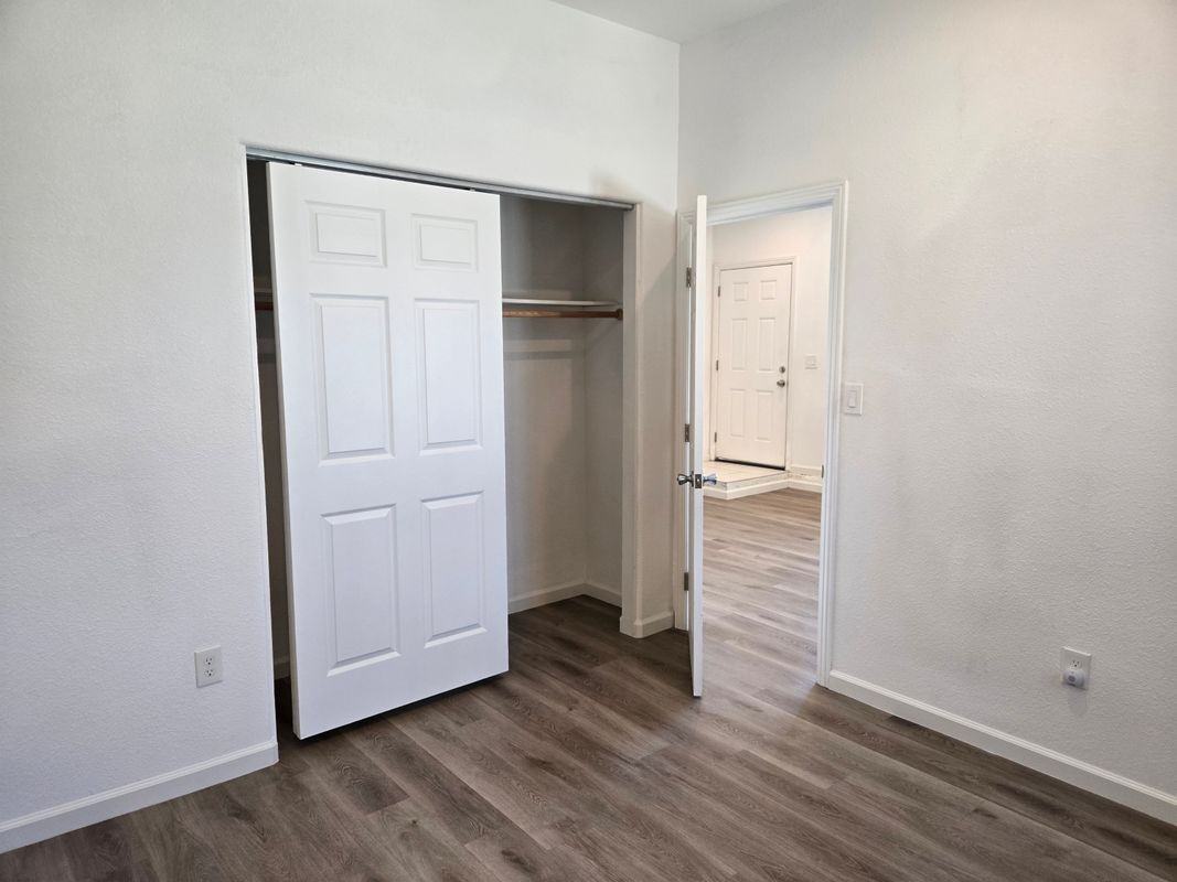 6660 Stoneman Dr ##B2 - Photo 5 of 15