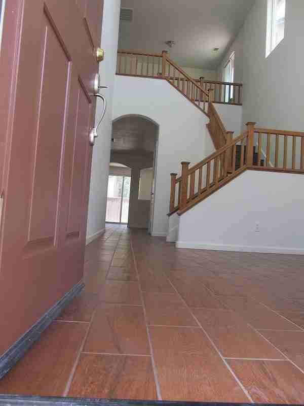 233 American Farms Ave - Photo 2 of 13