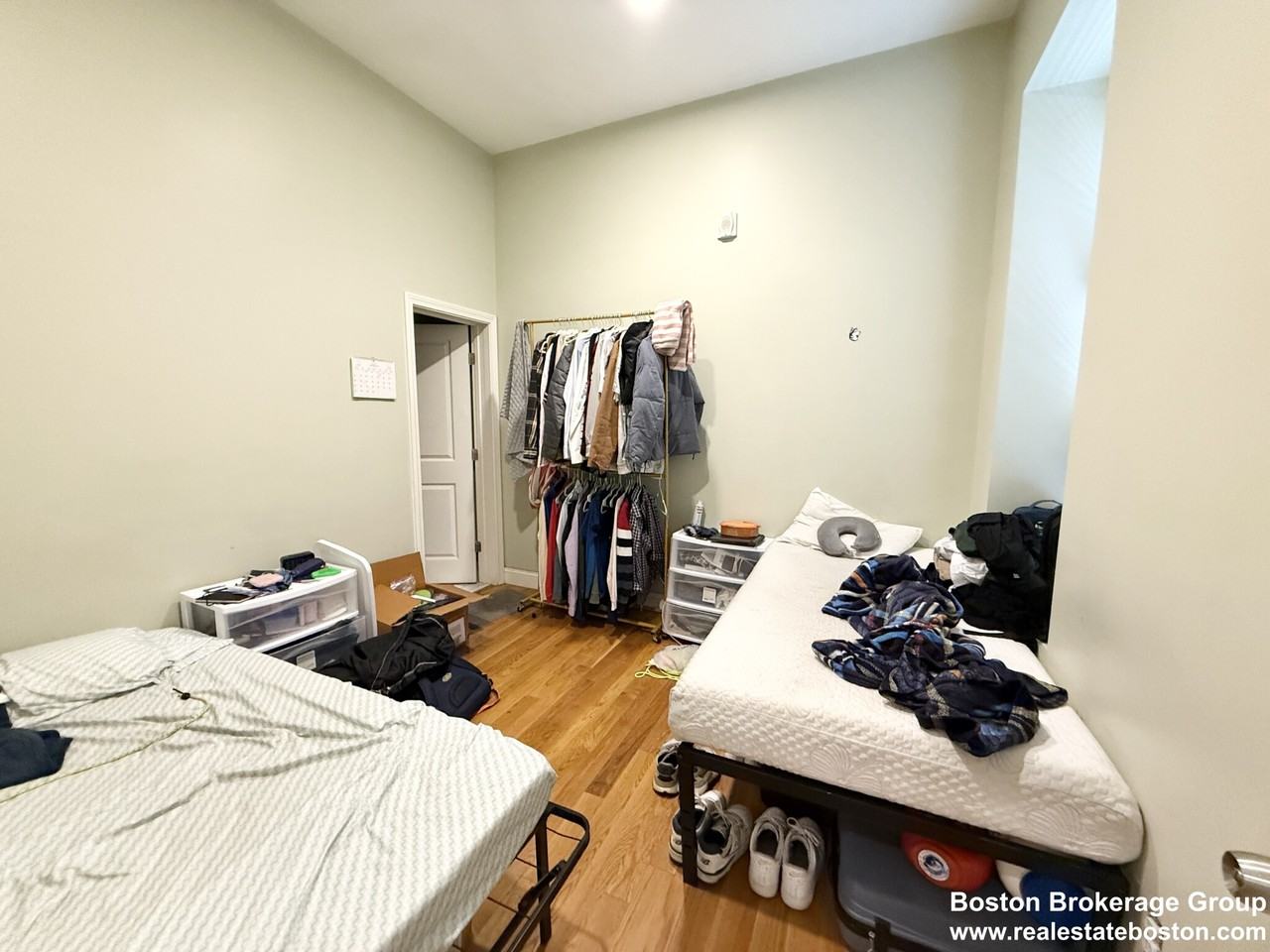 409 Dudley St. - Photo 4 of 43